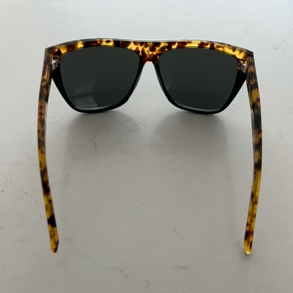 SAINT LAURENT Flat Top SL1 Tortoise Shell Sunglasses - Picture 5 of 11